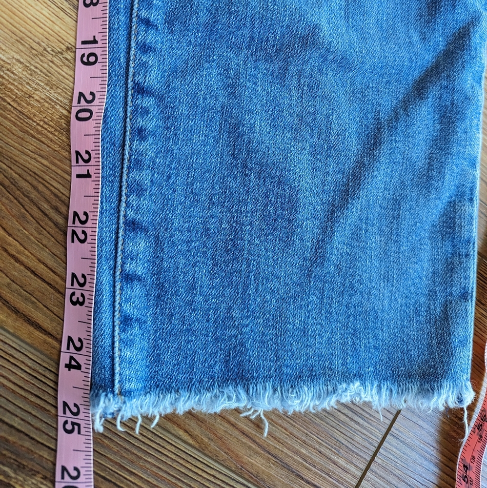 Loft Outlet Boyfriend High Waisted Med Wash Distressed Relaxed Fit Jeans Size 8 - Picture 11 of 11